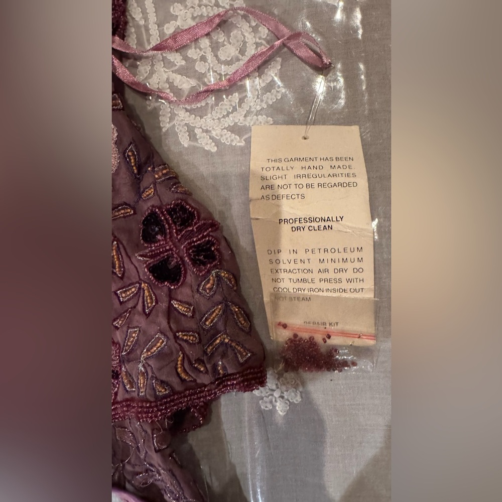 ❤️ NWT ARTISANAL HAND-EMBROIDERED 100% Silk BEADED Top - Picture 5 of 16